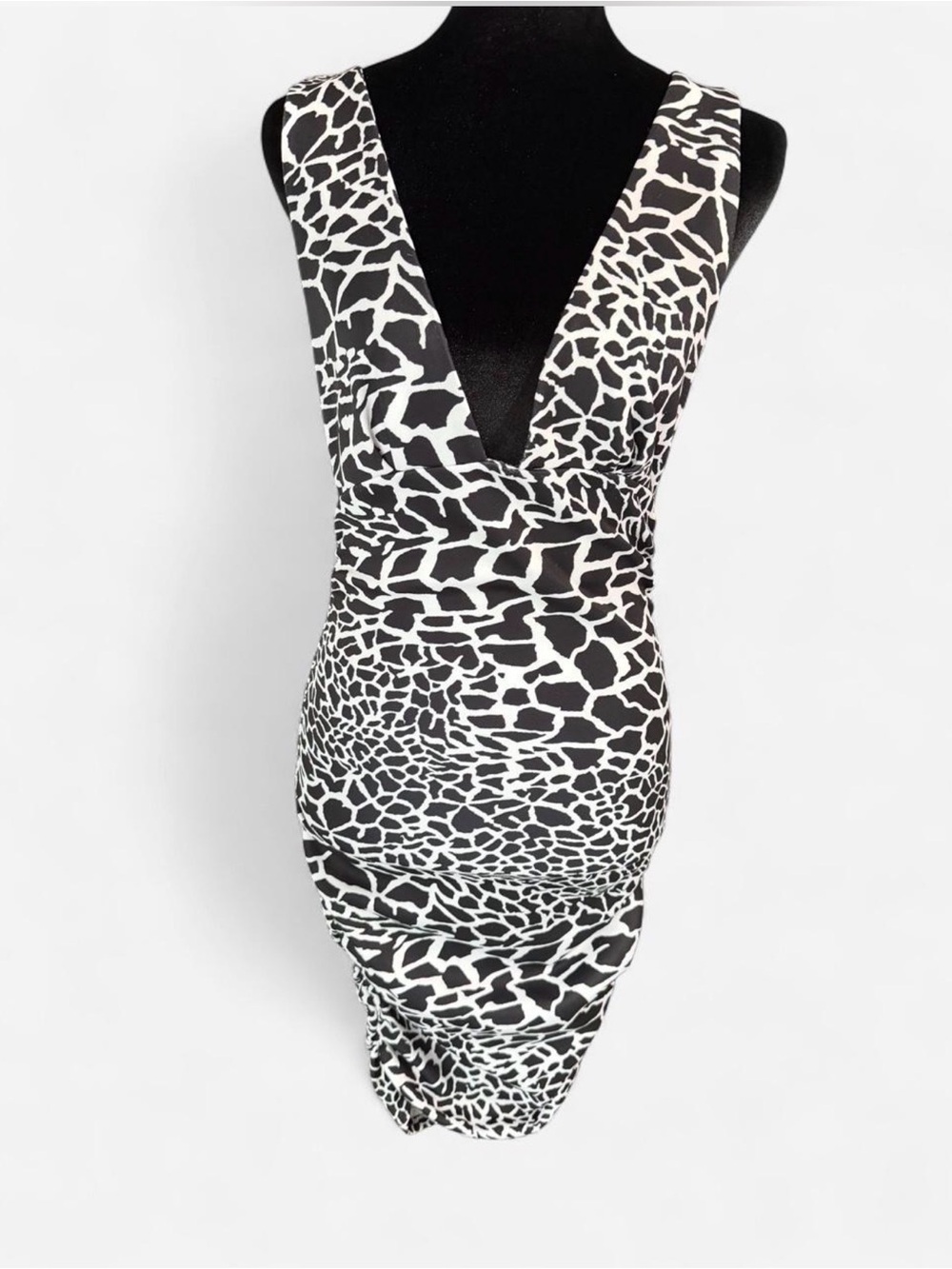 ASOS Black & White Animal Print V-Neck Midi Dress NWT Size 4 - Picture 2 of 6